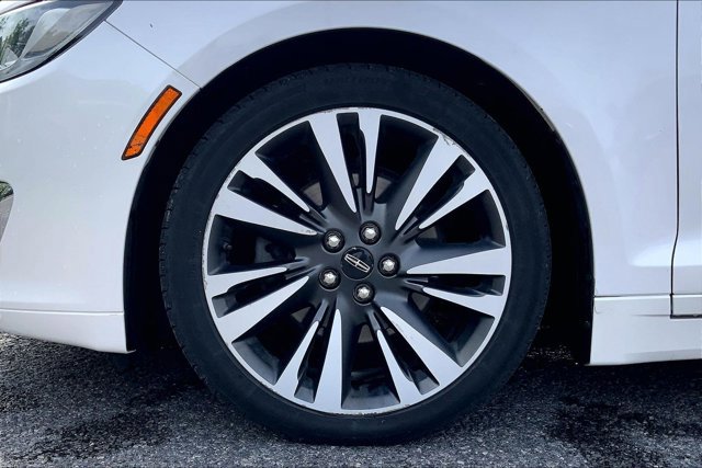 Used 2018 Lincoln MKZ Reserve w/ Climate Package AWD/4WD image 8
