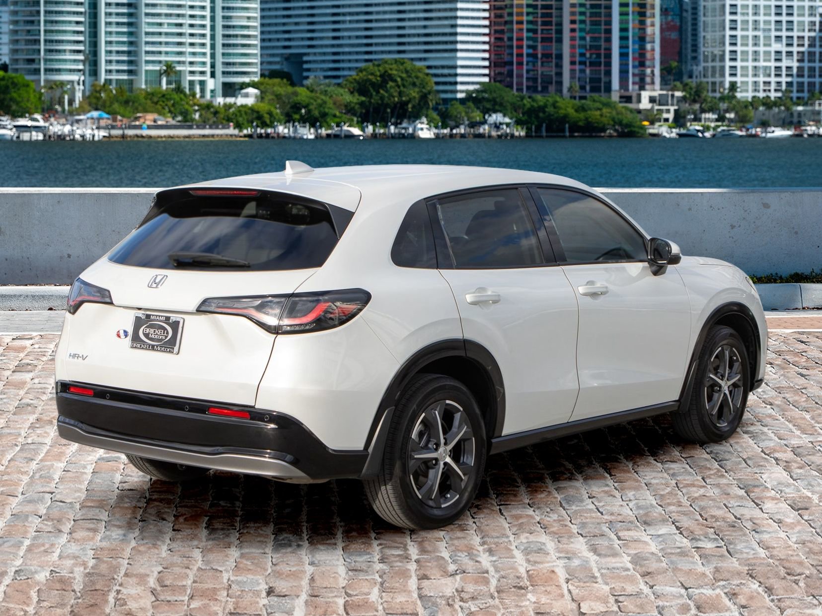 Certified 2023 Honda HR-V EX-L image 5