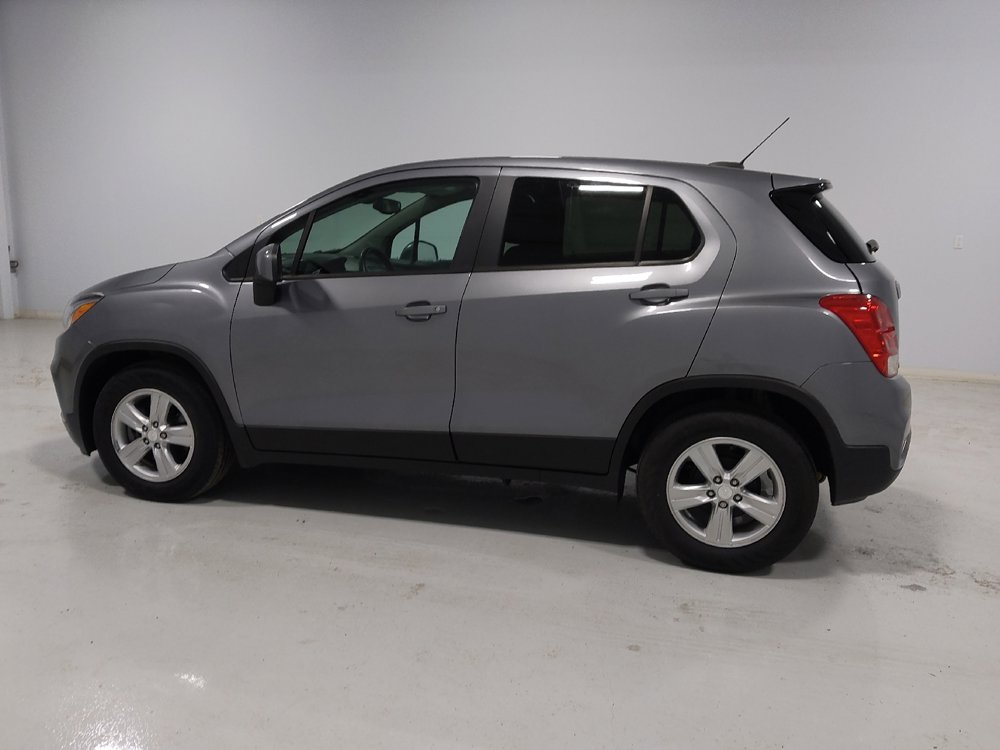 Used 2020 Chevrolet Trax LS w/ Tint and Cruise Package image 3