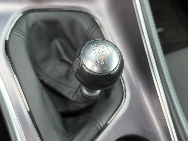 Used 2017 Dodge Challenger R/T RWD image 15