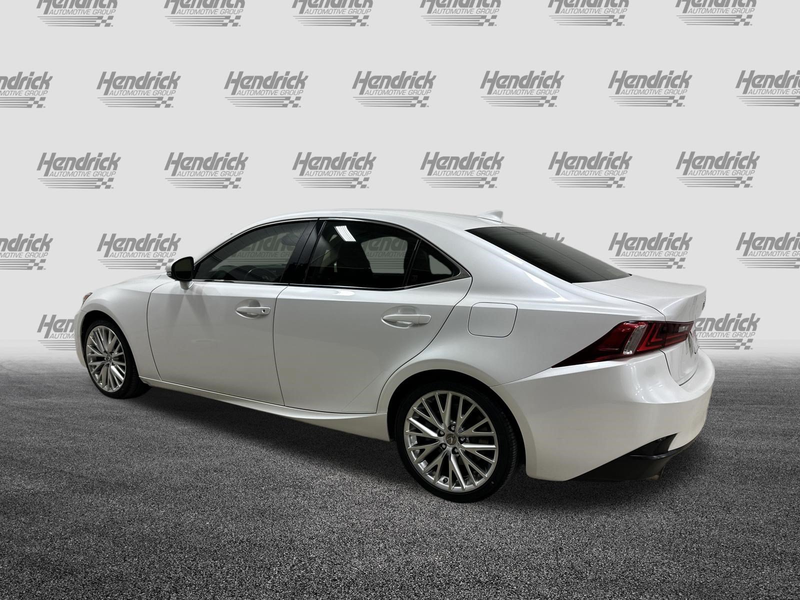 Used 2016 Lexus IS 300 AWD w/ Premium Package image 8