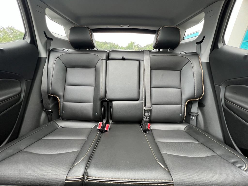Used 2024 GMC Terrain AT4 w/ Infotainment Package II AWD/4WD image 9