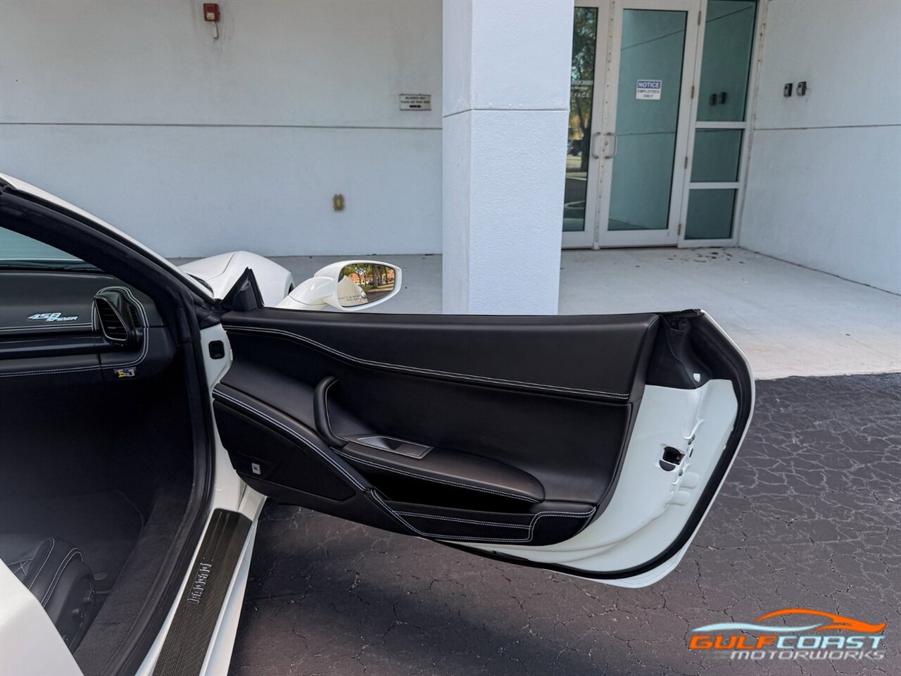 Used 2015 Ferrari 458 Spider RWD image 32