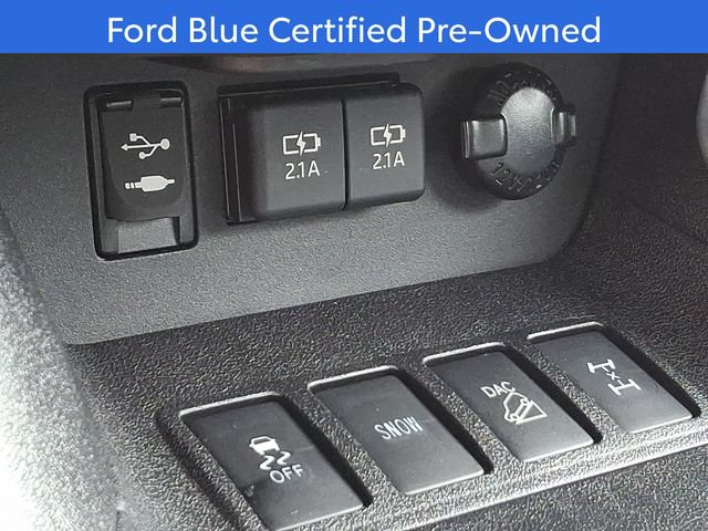 Used 2019 Toyota Highlander Limited AWD/4WD image 29