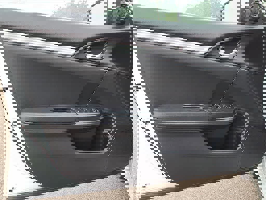 Used 2021 Honda Civic Sport image 12