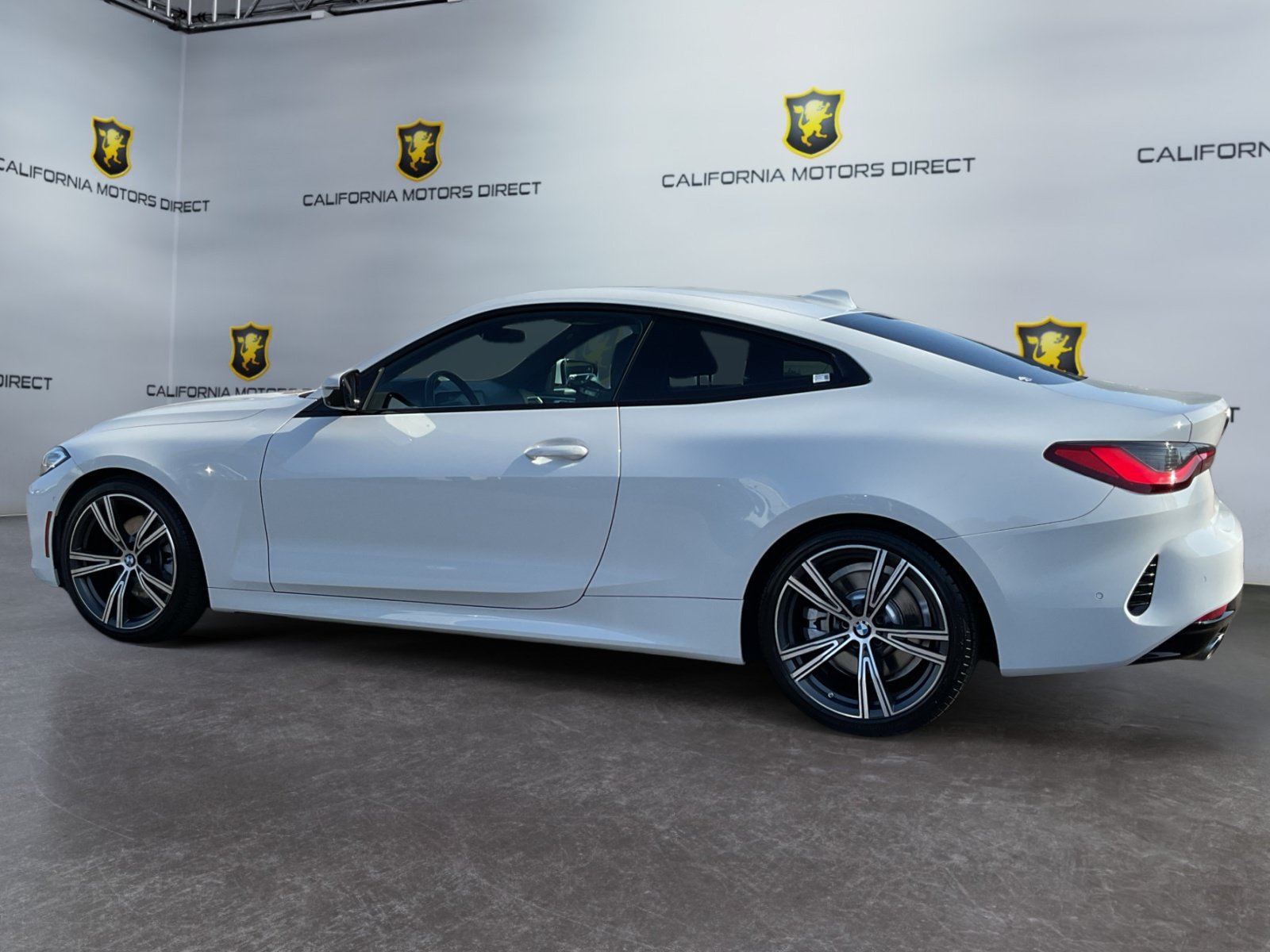Used 2021 BMW 430i Coupe w/ Premium Package RWD image 8
