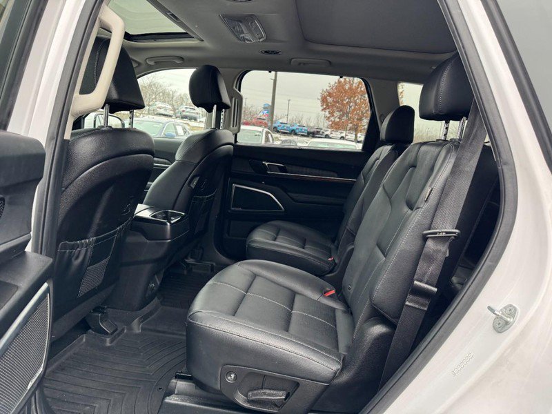 Used 2024 Kia Telluride SX image 10