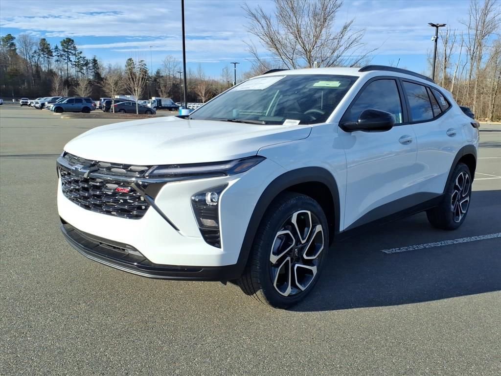 New 2026 Chevrolet Trax RS w/ Driver Confidence Package image 30