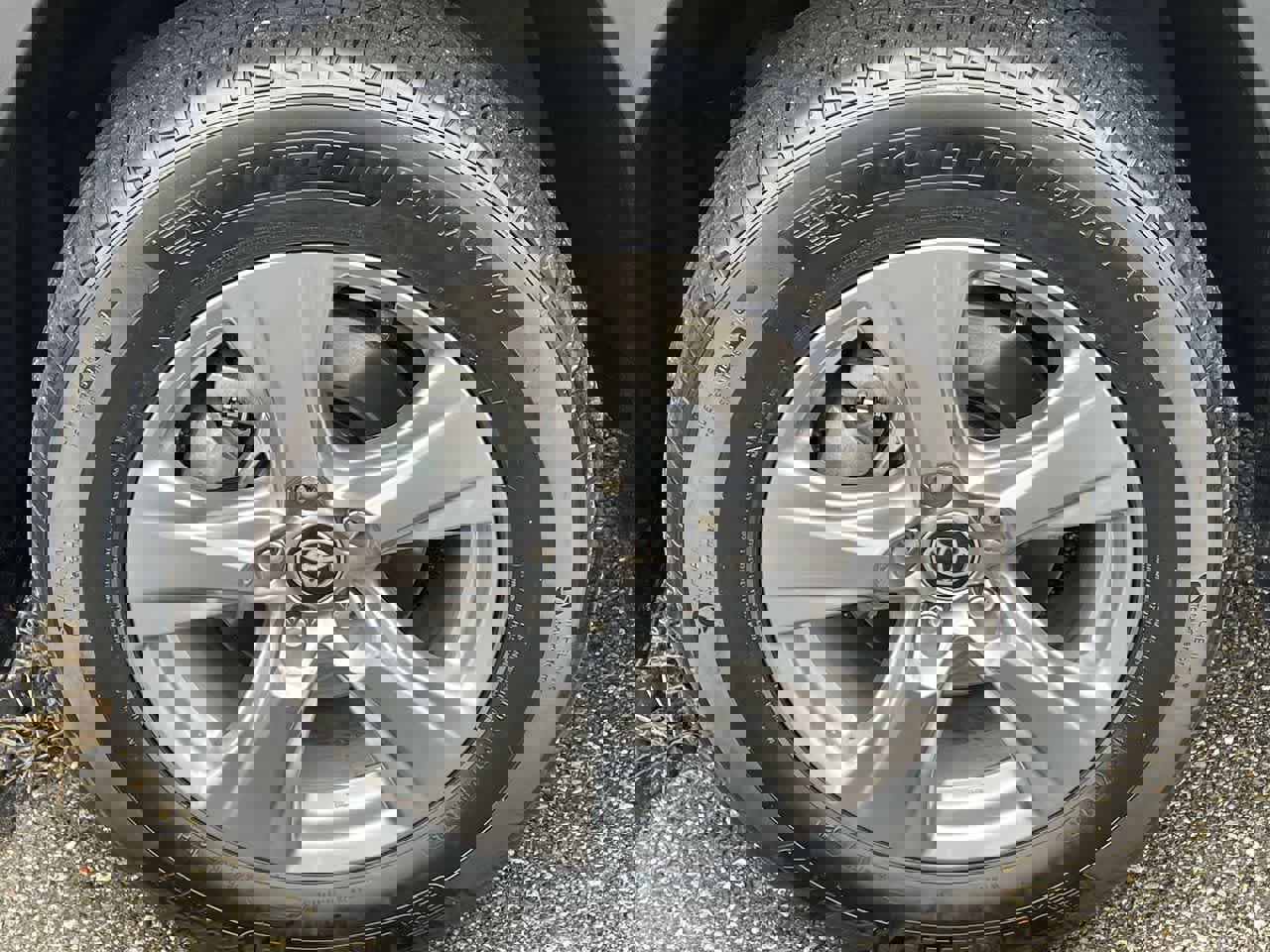 Used 2023 Toyota RAV4 XLE image 39