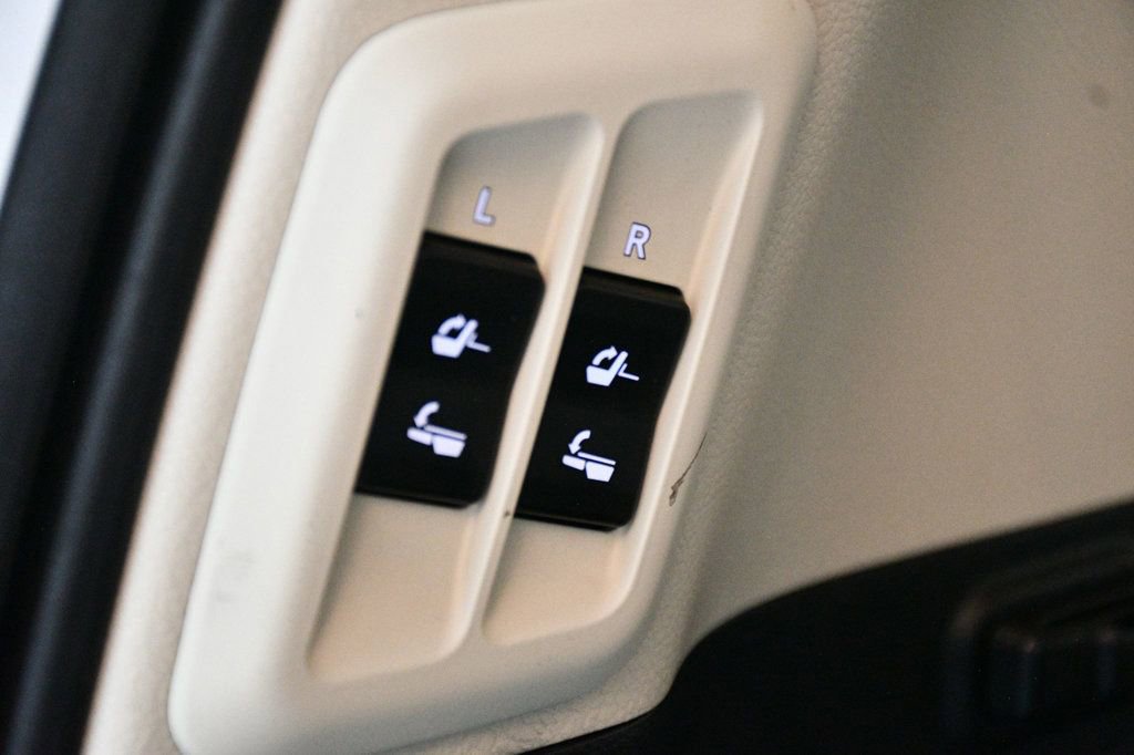 Used 2021 Lexus GX 460 Premium w/ Accessory Package AWD/4WD image 41