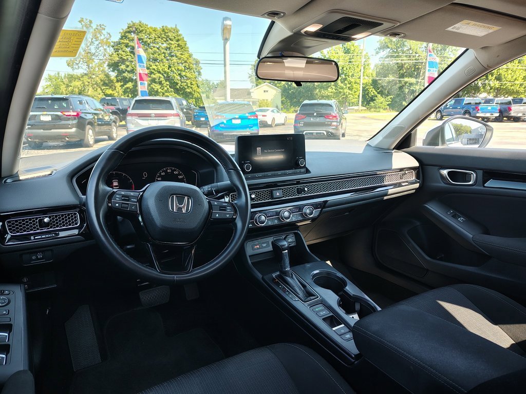 Used 2022 Honda Civic EX image 4