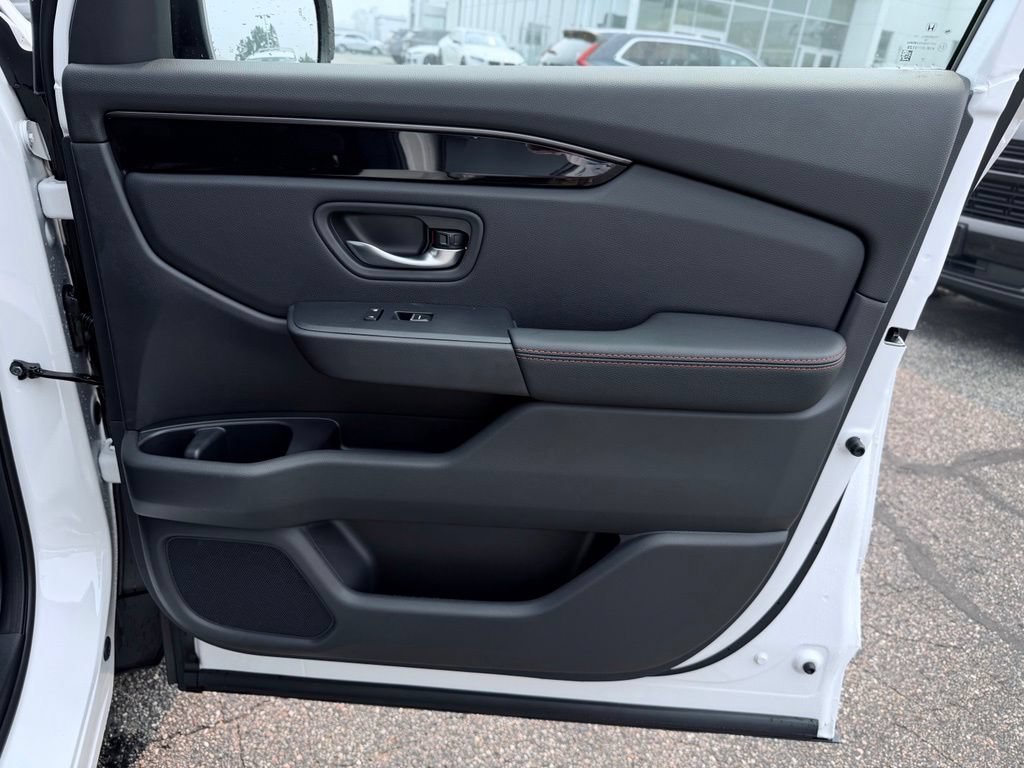 New 2026 Honda Pilot TrailSport image 18