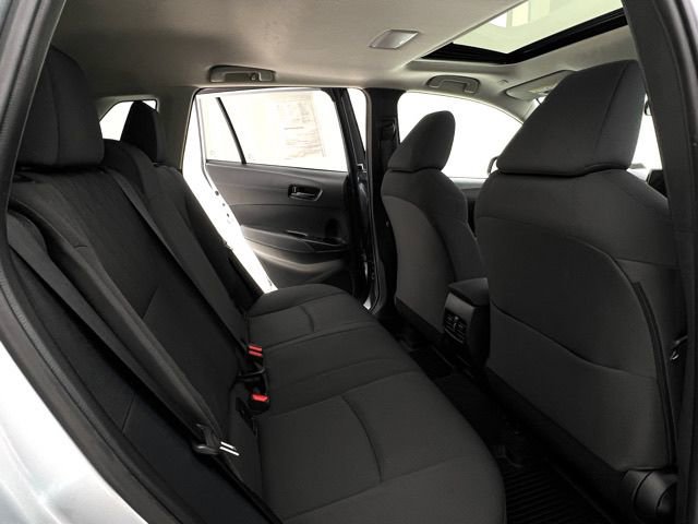 Used 2023 Toyota Corolla Cross LE w/ Moonroof Package AWD/4WD image 14