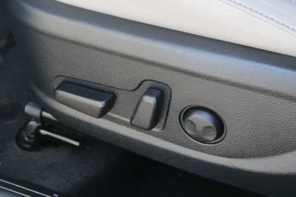 Certified 2025 Kia Soul EX image 22