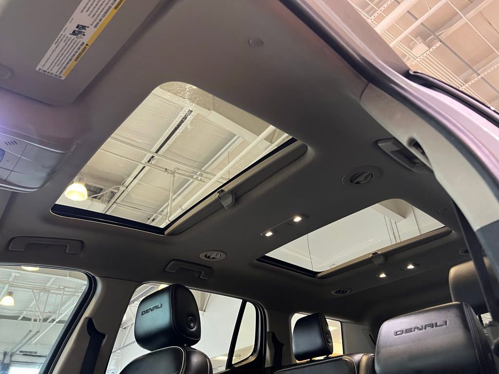 Used 2018 GMC Acadia Denali w/ LPO, Floor Liner Package image 17
