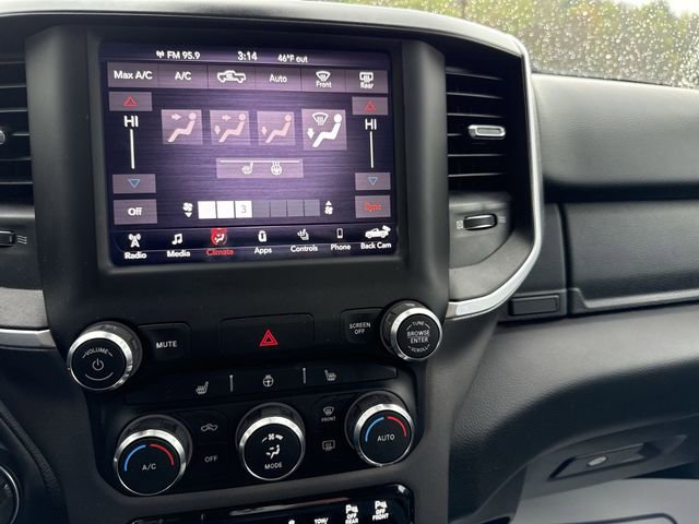 Used 2020 RAM 1500 Big Horn AWD/4WD image 18