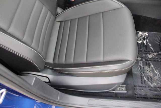 Used 2024 Volkswagen Jetta SE image 17