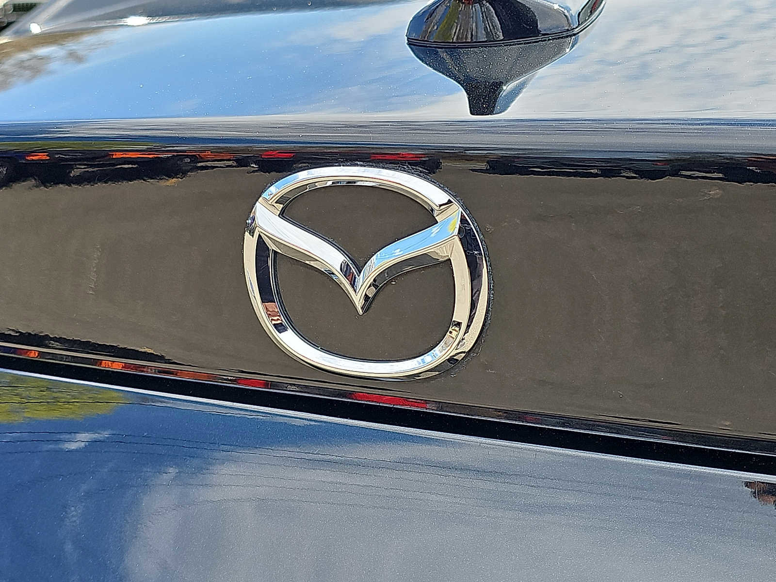 Used 2017 MAZDA MX-5 Miata RF Grand Touring RWD image 31