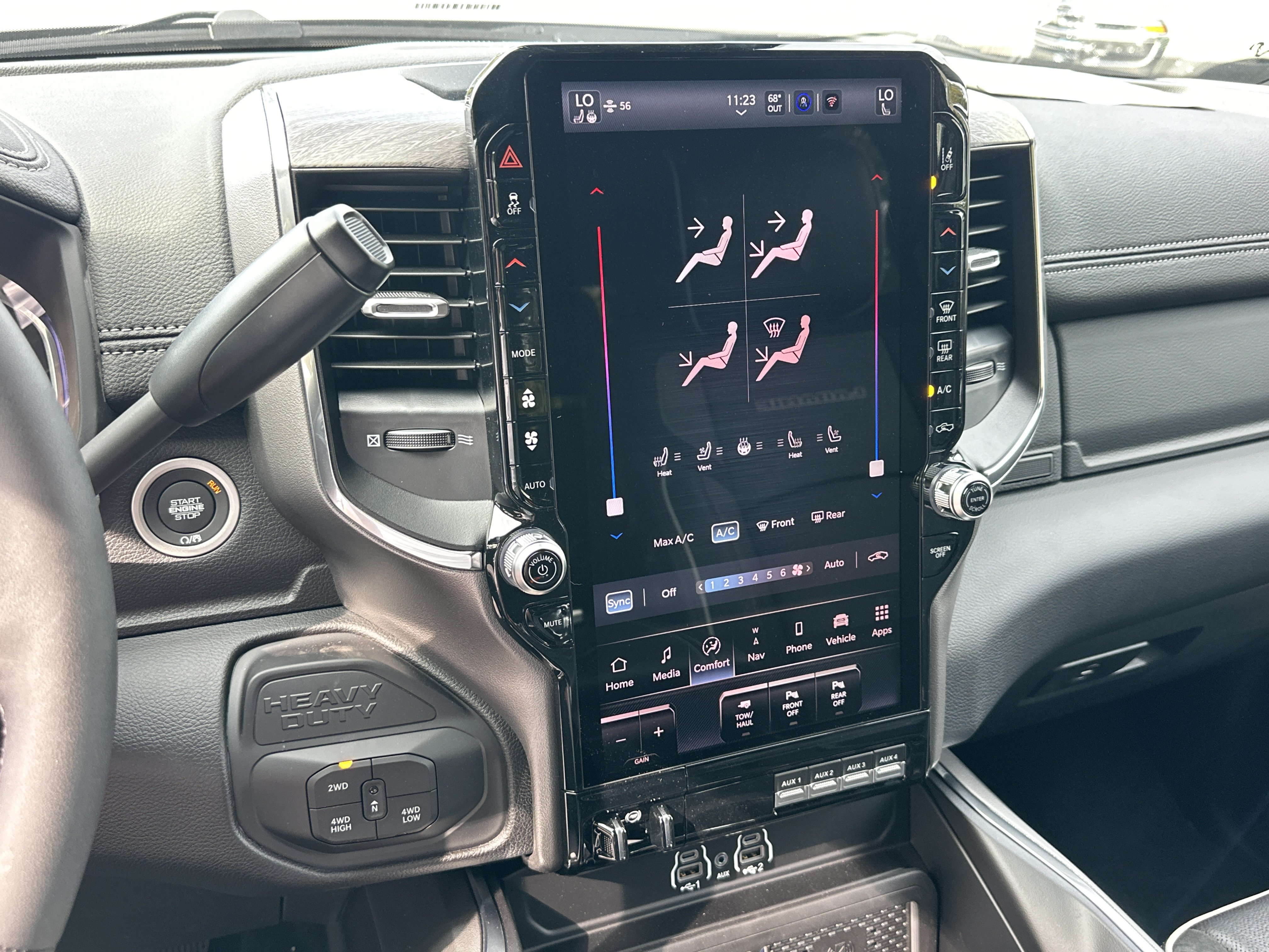 New 2027 RAM 2500 Laramie AWD/4WD image 7