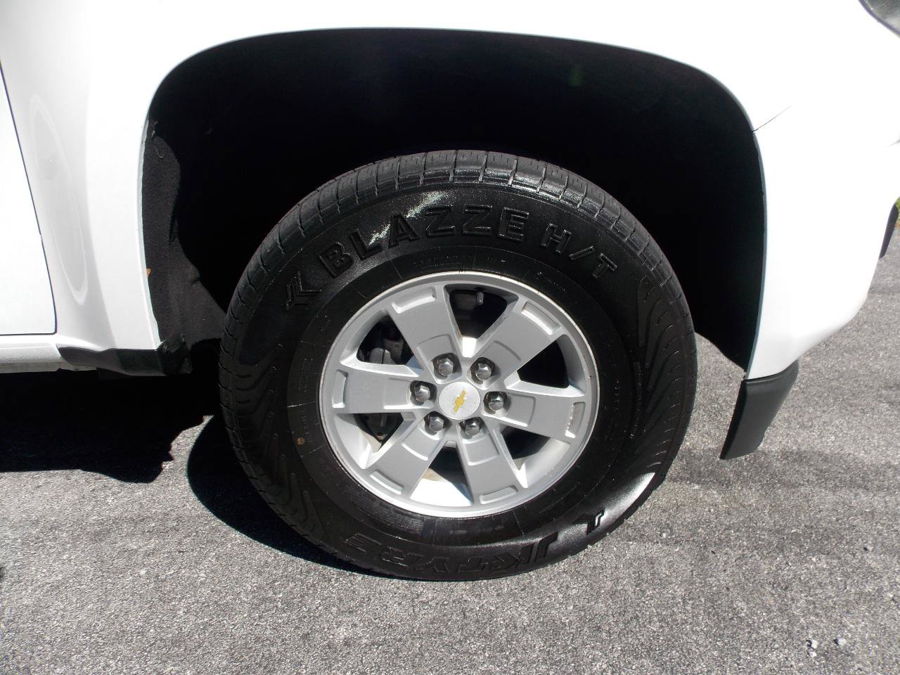 Used 2015 Chevrolet Colorado W/T w/ WT Convenience Package RWD image 20