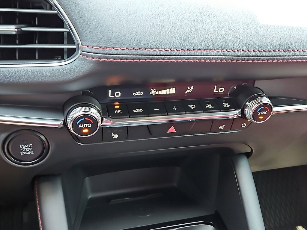 New 2026 MAZDA MAZDA3 Carbon AWD/4WD image 17