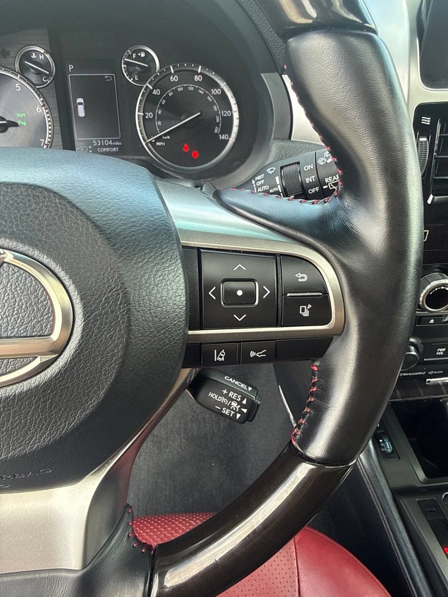 Used 2022 Lexus GX 460 Luxury w/ Sport Design Package AWD/4WD image 11