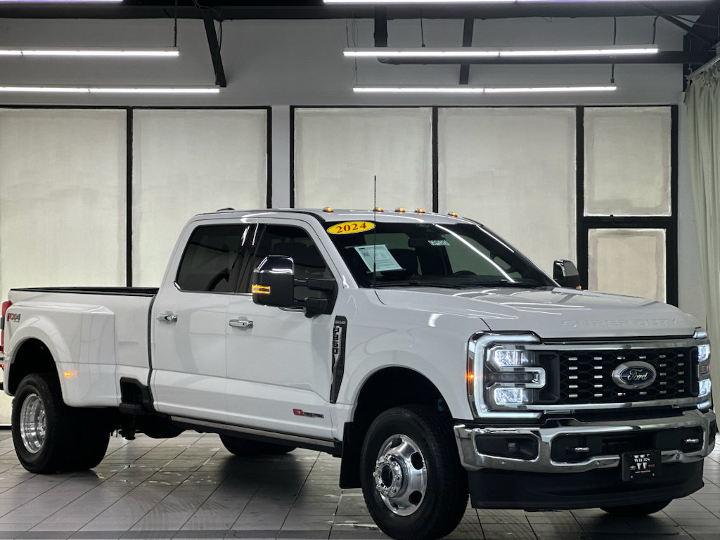 Used 2024 Ford F350 King Ranch w/ Chrome Package AWD/4WD image 1