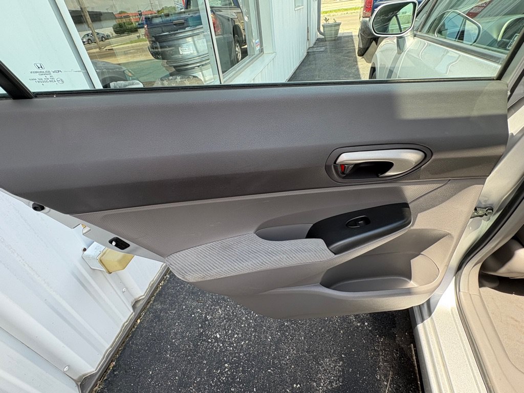 Used 2010 Honda Civic LX image 11