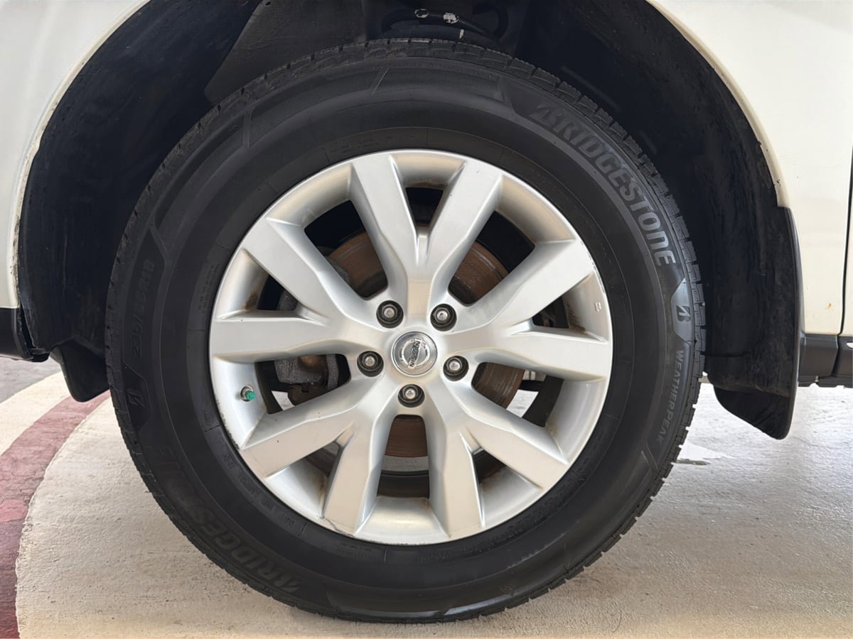 Used 2014 Nissan Murano SV w/ Value Package image 13