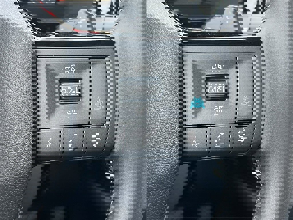 New 2026 Nissan Pathfinder SL image 21