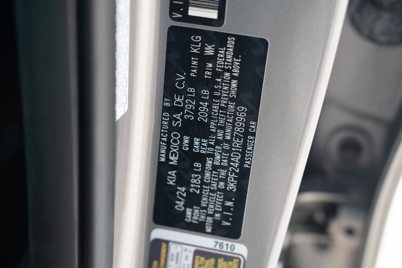 Used 2024 Kia Forte LXS image 36