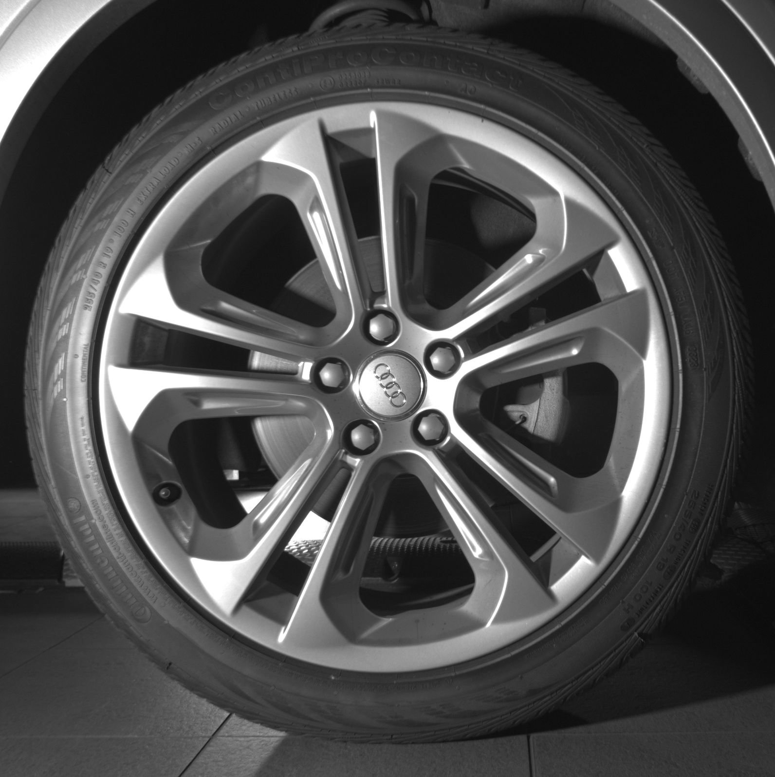 Used 2015 Audi Q3 2.0T Prestige w/ Prestige Package AWD/4WD image 9