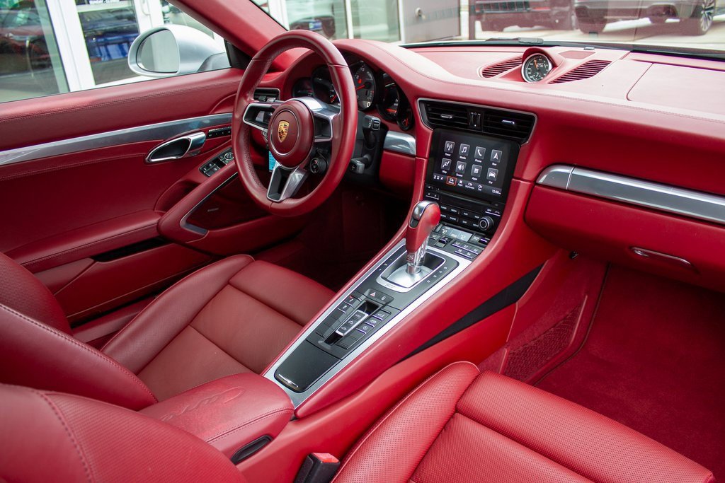 Used 2018 Porsche 911 Carrera S image 12