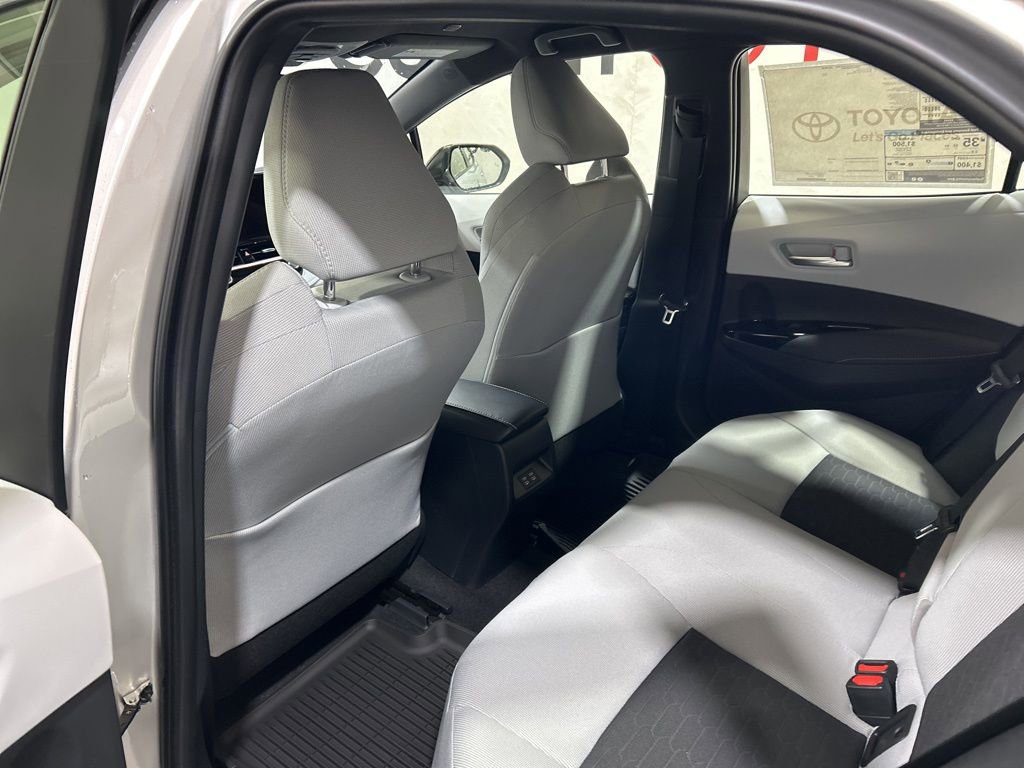 Used 2026 Toyota Corolla SE FWD image 17