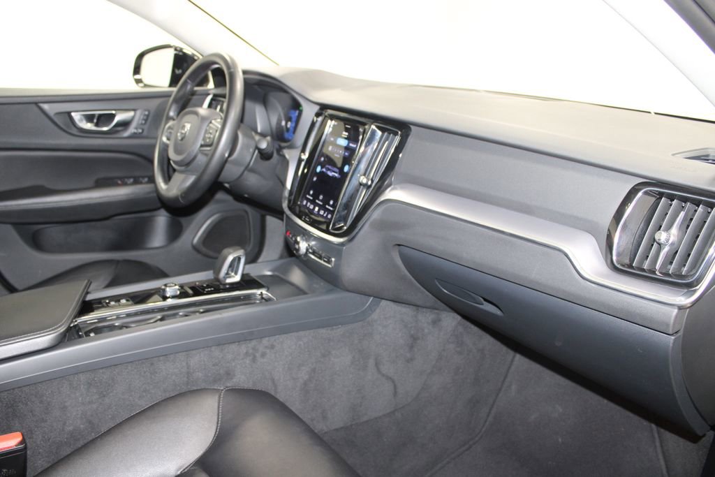 Used 2024 Volvo S60 B5 Core FWD image 27