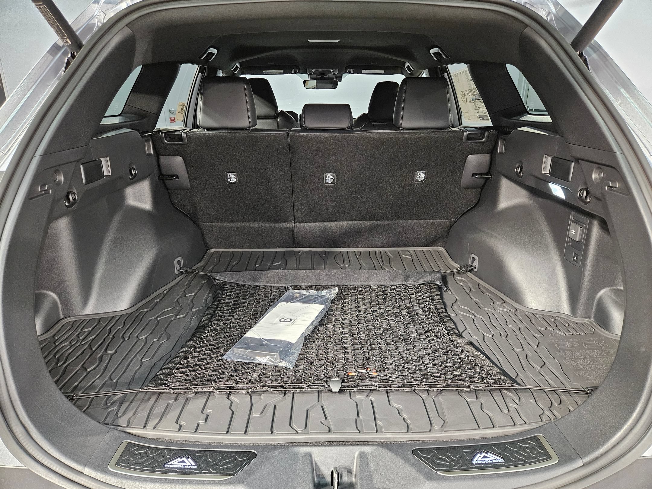 New 2026 Toyota bZ Woodland AWD/4WD image 22