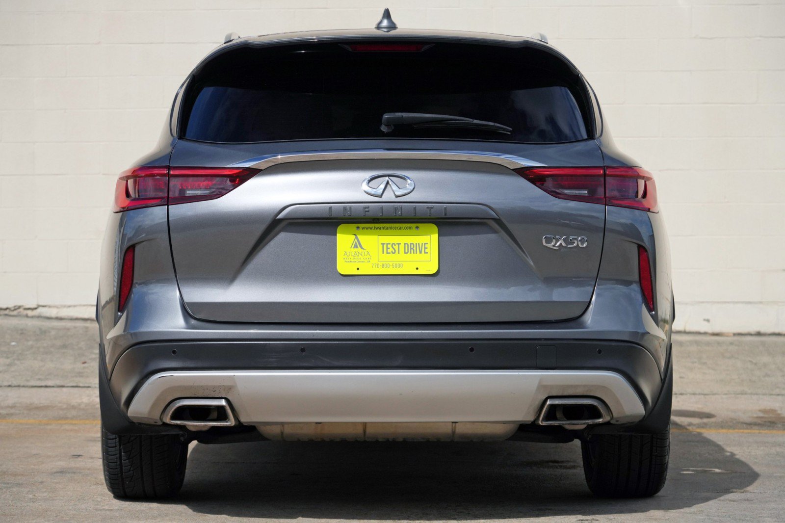 Used 2020 INFINITI QX50 Luxe w/ Navigation Package FWD image 10