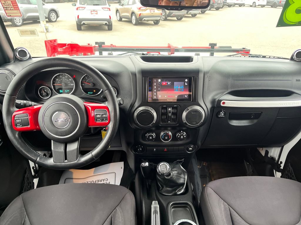 Used 2013 Jeep Wrangler Unlimited Sport image 16