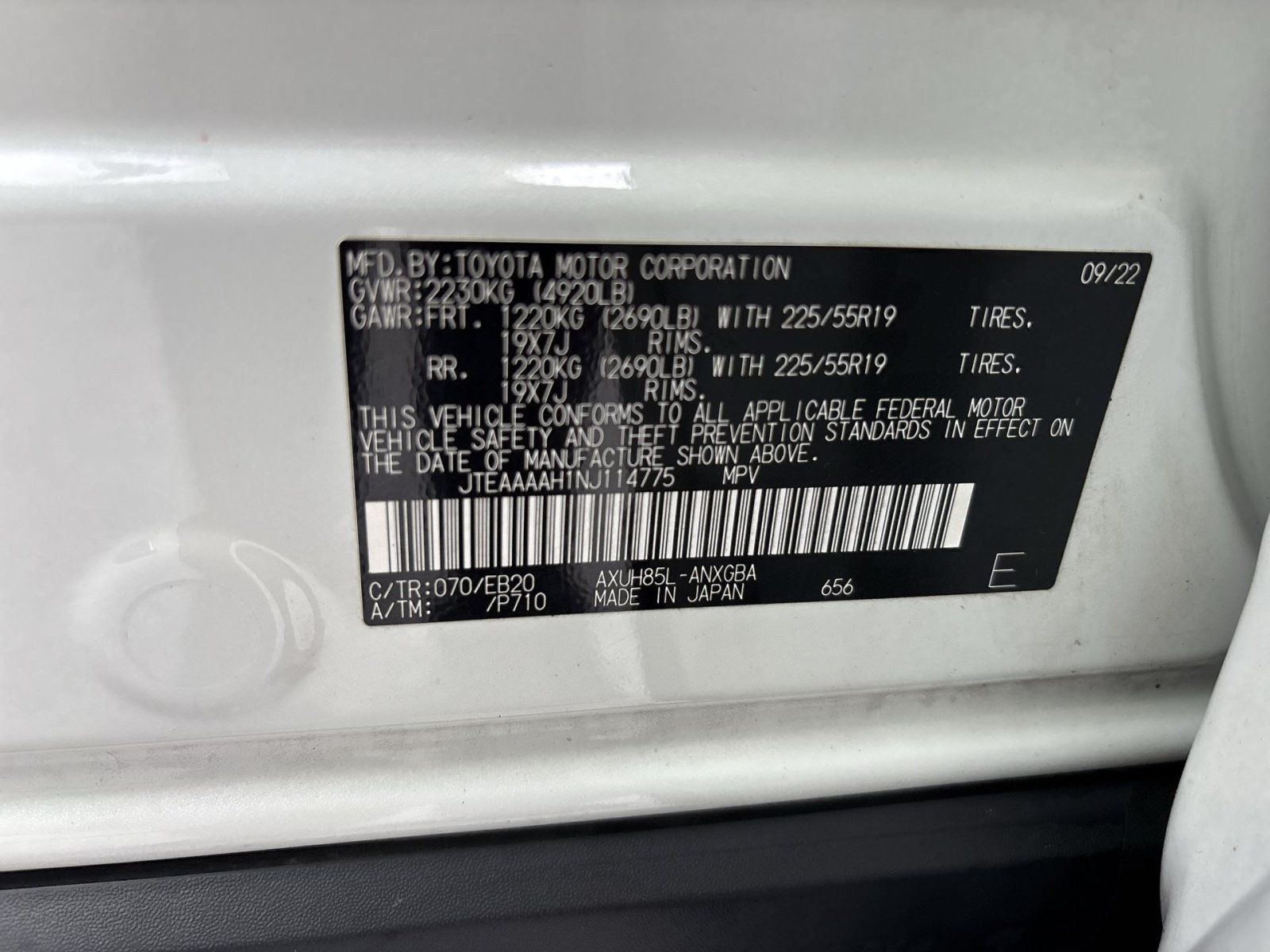 Used 2022 Toyota Venza XLE AWD/4WD image 27
