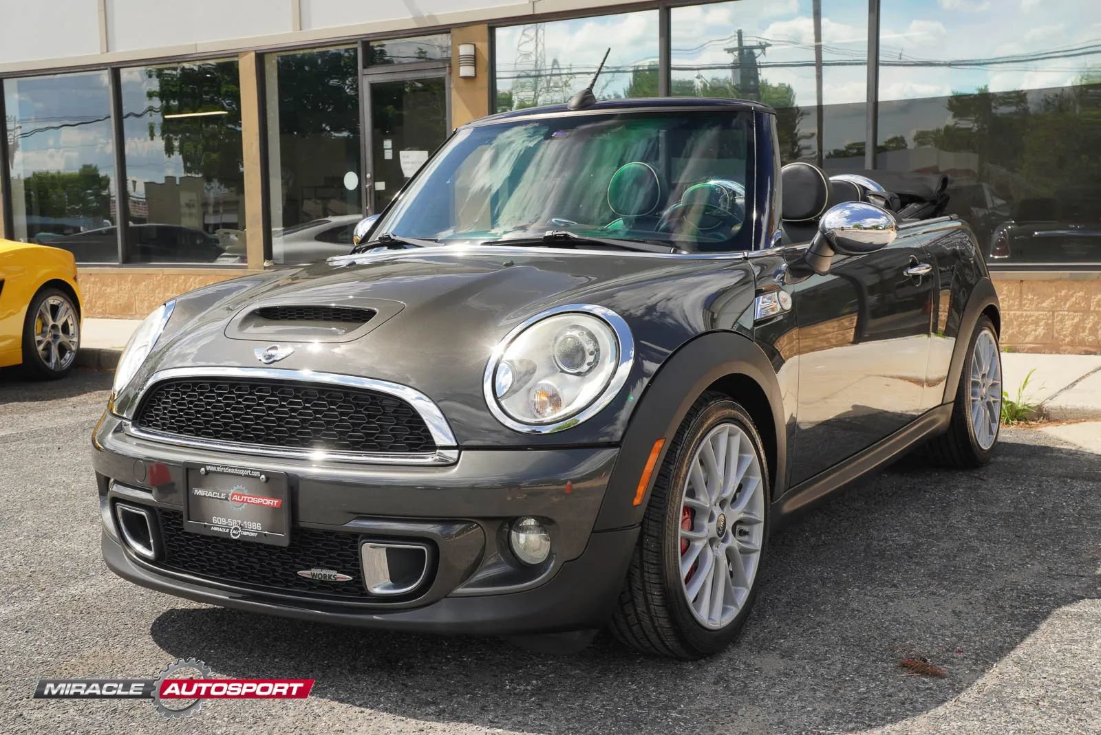 Used 2011 MINI Cooper John Cooper Works FWD image 3