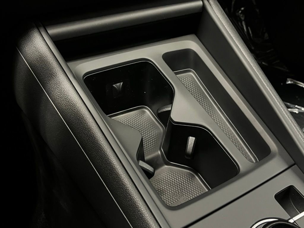 New 2025 Volkswagen Tiguan S image 11