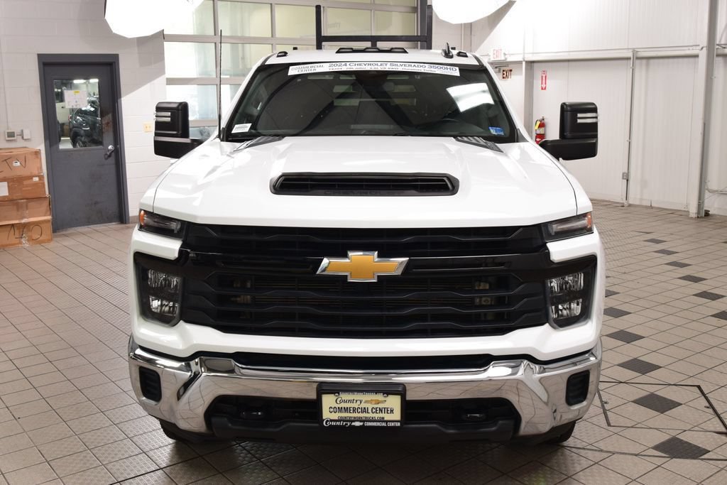 Used 2024 Chevrolet Silverado 3500 W/T w/ WT Convenience Package AWD/4WD image 2
