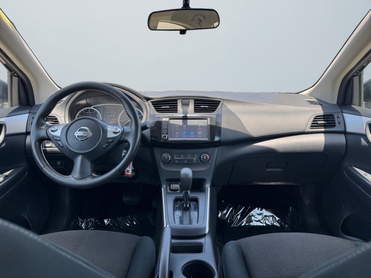 Used 2019 Nissan Sentra S FWD image 9