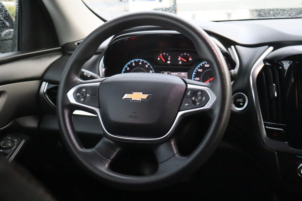 Used 2021 Chevrolet Traverse LS FWD image 28