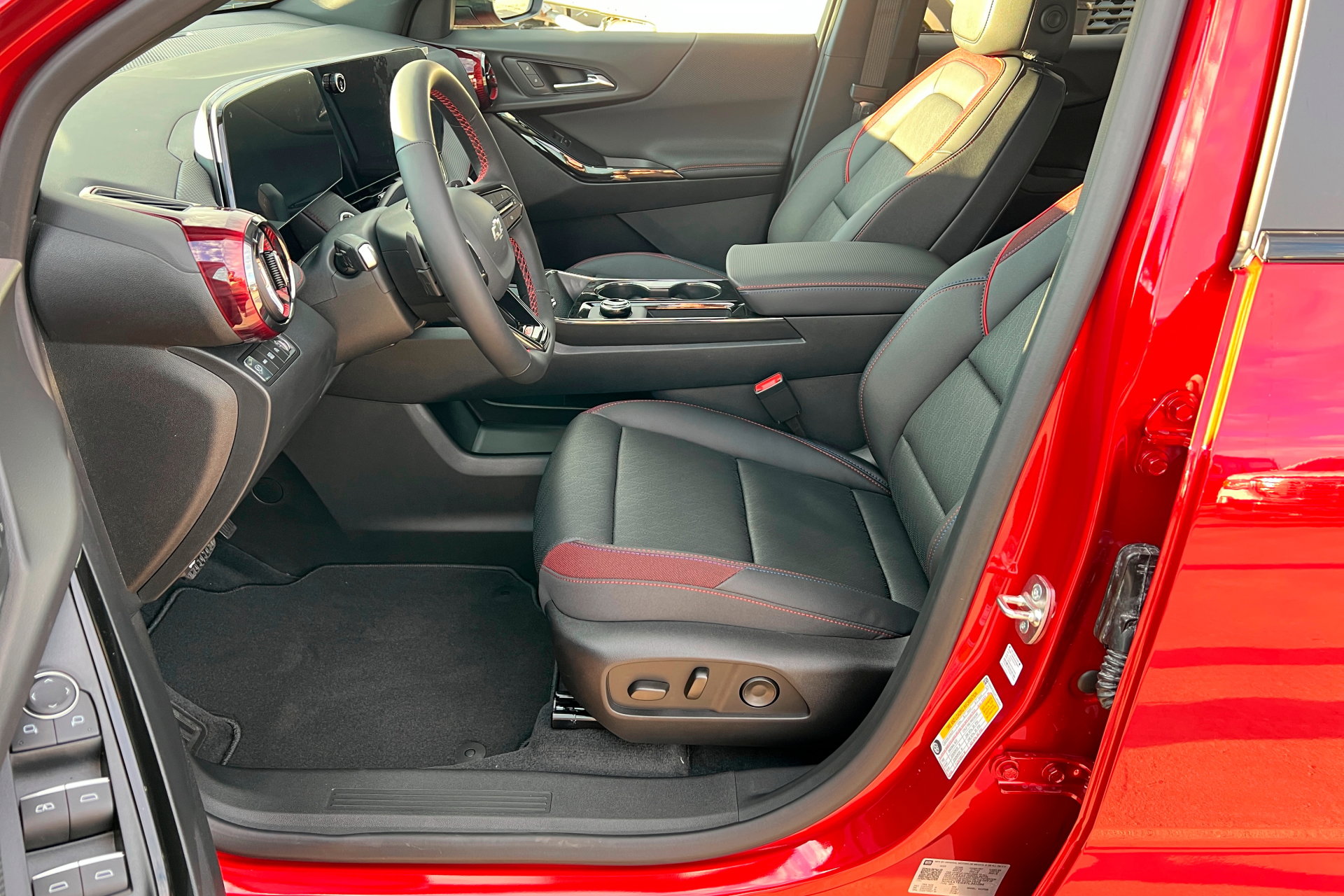 New 2026 Chevrolet Equinox RS w/ Convenience Package III image 18