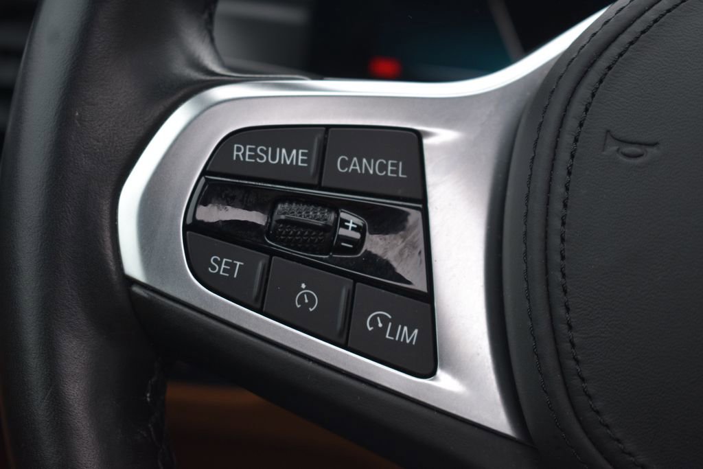 Used 2023 BMW i4 eDrive40 w/ M Sport Package image 16