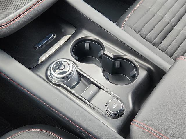 Used 2025 Ford Explorer ST-Line w/ ST-Line Street Pack image 24