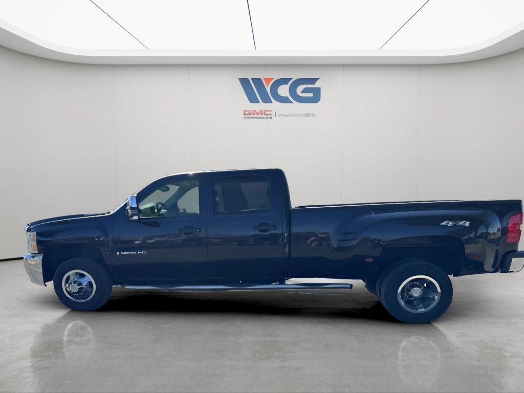 Used 2008 Chevrolet Silverado 3500 LTZ AWD/4WD image 7