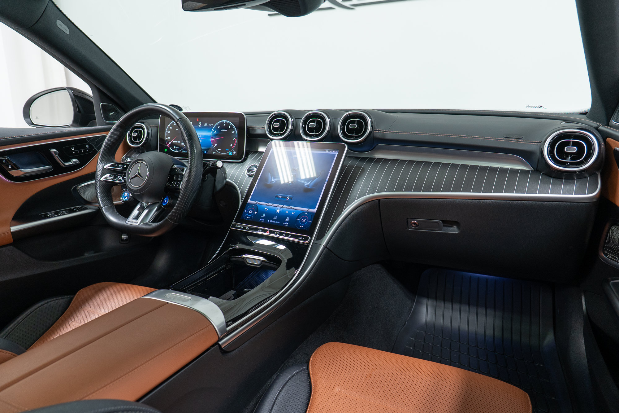 Certified 2024 Mercedes-Benz C 43 AMG 4MATIC Sedan image 15