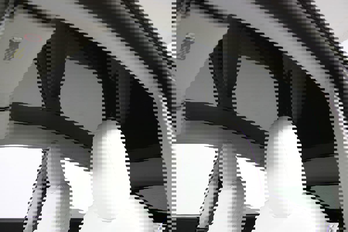 Used 2022 Tesla Model Y Performance image 10